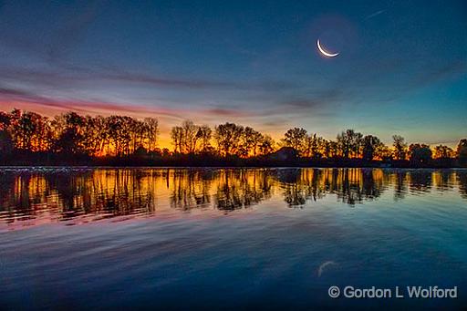 Crescent Moon At Dawn_P1200296-8.jpg - Photographed along the Rideau Canal Waterway near Smiths Falls, Ontario, Canada.